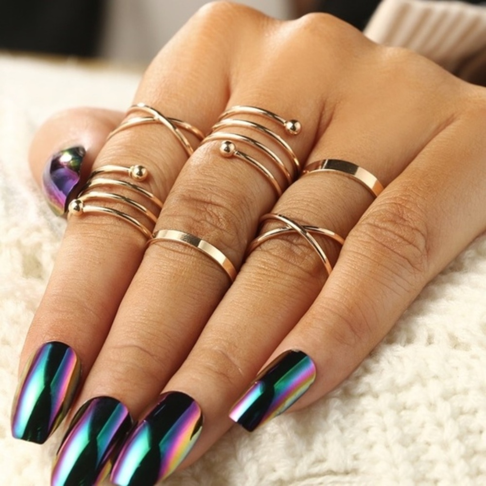 Assorted Gold Rings - Picture 3 of 4